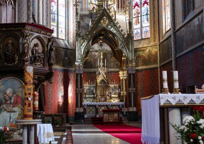 hochaltar kirche hl. ludmilla prag-vinohrady 3551