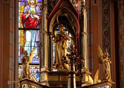 hochaltar kirche hl. ludmilla prag-vinohrady 3561