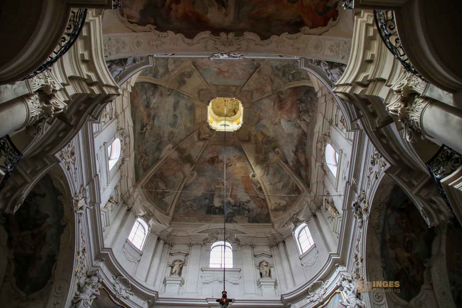 kuppel st nikolaus kirche prager altstadt 8638 kuppel st nikolaus kirche prager altstadt 8638