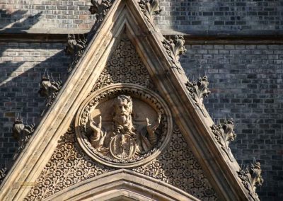 portal kirche der hl. ludmilla in prag 3538