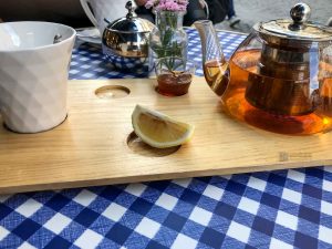 teepause in prag 2324