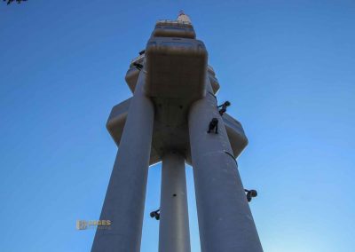 die babys am prager fernsehturm zizkov 3245