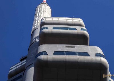 prager fernsehturm im stadtteil zižkov 3192