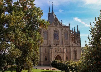 aussenansicht dom der hl. barbara kutna hora 6540