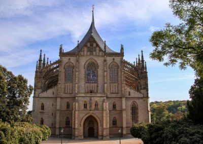aussenansicht dom der hl. barbara kutna hora 6547