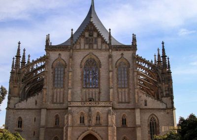 aussenansicht dom der hl. barbara kutna hora 6557