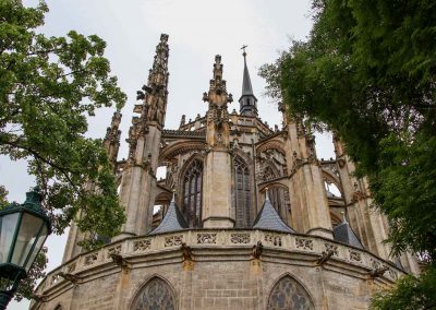 aussenansicht dom der hl. barbara kutna hora 7308