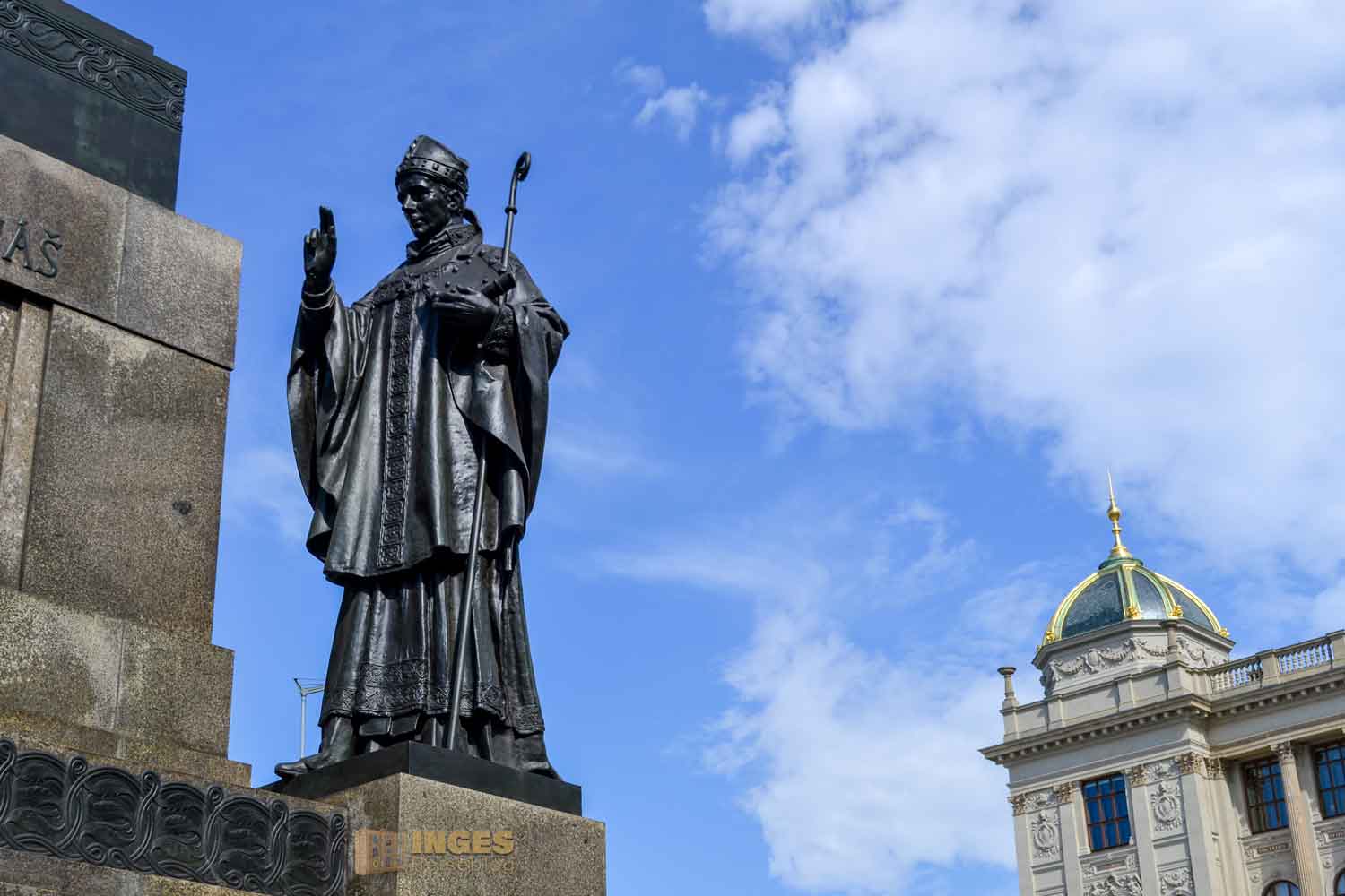 hl. adalbert von prag am wenzelsdenkmal in prag 0137 hl. adalbert von prag am wenzelsdenkmal in prag 0137