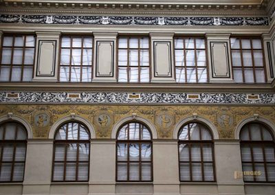Im Nationalmuseum (Národní muzeum) in Prag 32 innenhof nationalmuseum in prag 0842