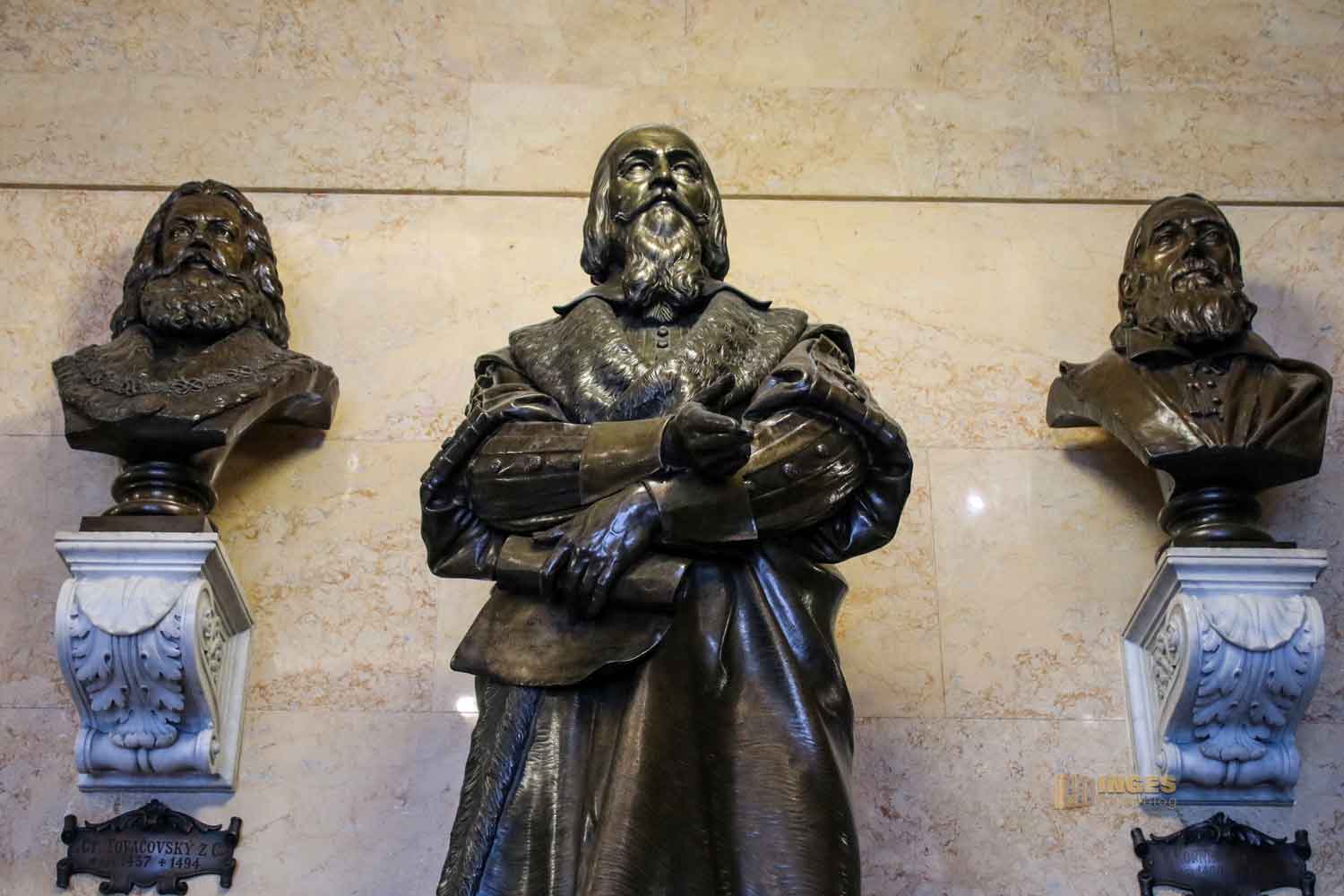 j.a.comenius pantheon nationalmuseum prag 1277 j.a.comenius pantheon nationalmuseum prag 1277