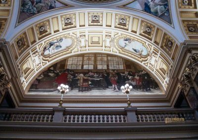 Im Nationalmuseum (Národní muzeum) in Prag 77 luenettenbilder nationalmuseum prag 1212