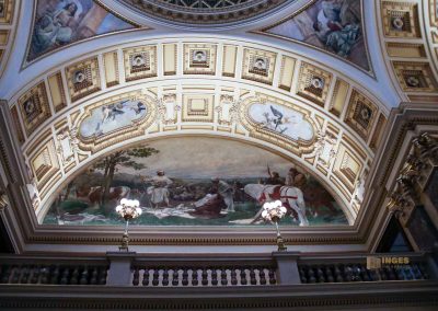 Im Nationalmuseum (Národní muzeum) in Prag 74 luenettenbilder nationalmuseum prag 1215