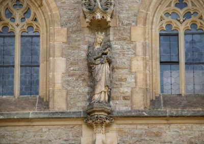 statuen am dom der hl. barbara kutna hora 6568