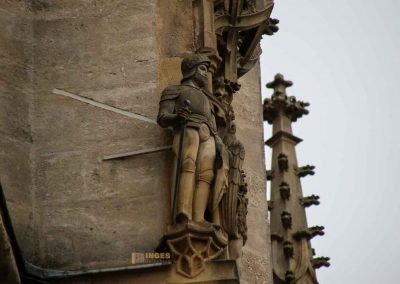 statuen am dom der hl. barbara kutna hora 7335