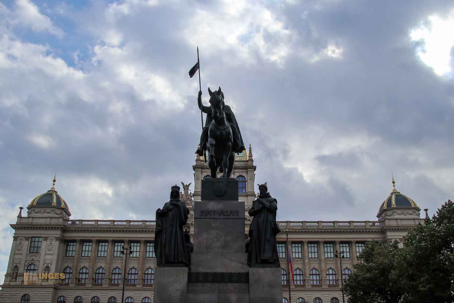 wenzelsdenkmal in prag 5433 wenzelsdenkmal in prag 5433