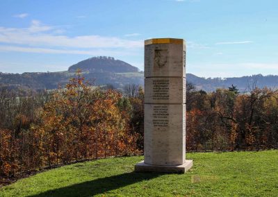 blick-von-waescherschloss-zum-hohenstaufen-0027