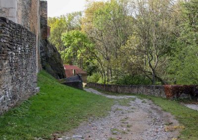Burg Okoř bei Prag 77 herbst bei der burg okor bei prag 2084