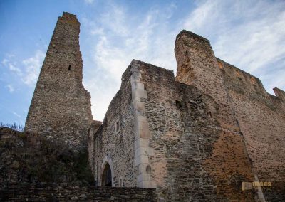 Burg Okoř bei Prag 36 turm von burg okor bei prag 0086