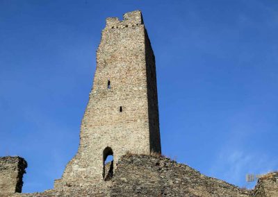 Burg Okoř bei Prag 33 turm von burg okor bei prag 1763