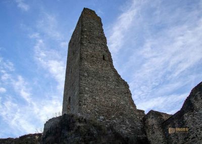 Burg Okoř bei Prag 34 turm von burg okor bei prag 1847