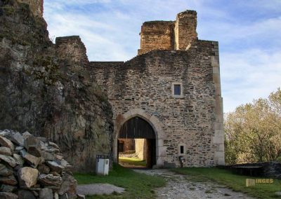 Burg Okoř bei Prag 25 zweiter innenhof obergeschoss burg okor bei prag 1894