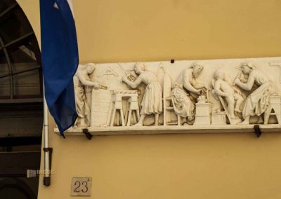 Vier Wochen in Florenz - mein Erlebnisbericht 31 heiligenbilder an den haeuser in florenz 4848