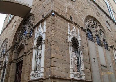 Die Kirche Orsanmichele in Florenz 4 statuen an der kirche orsanmichele in florenz 8676