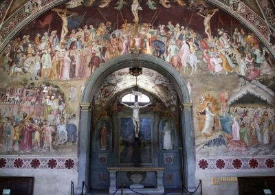 In der Basilika Santa Maria Novella in Florenz 129 altar spanische kapelle santa maria novella florenz 3403
