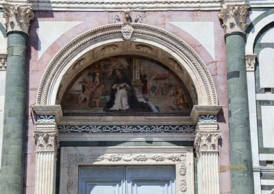 In der Basilika Santa Maria Novella in Florenz 4 aussenansicht basilika santa maria novella florenz 3601