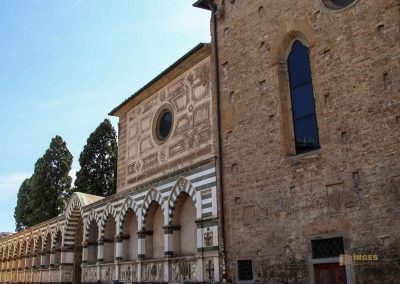 In der Basilika Santa Maria Novella in Florenz 8 aussenansicht basilika santa maria novella florenz 3635