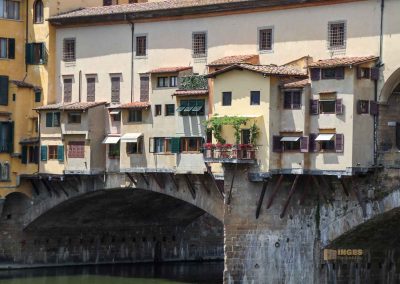 haeuser auf der ponte vecchio in florenz 0147