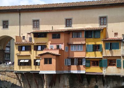 haeuser auf der ponte vecchio in florenz 0149