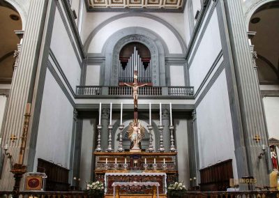 hauptaltar basilika san lorenzo florenz 3753