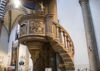 In der Basilika Santa Maria Novella in Florenz 91 kanzel basilika santa maria novella florenz 3029