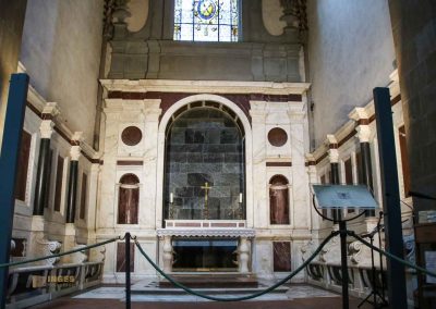 In der Basilika Santa Maria Novella in Florenz 69 kapelle gondi basilika santa maria novella florenz 3307