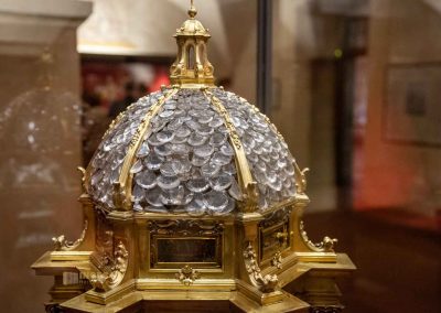 museum in der krypta von san lorenzo florenz 0136