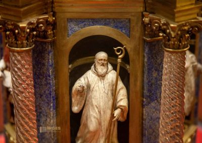 museum in der krypta von san lorenzo florenz 0137