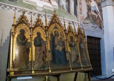 In der Basilika Santa Maria Novella in Florenz 116 museum santa maria novella florenz 3567