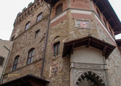 Die Kirche Orsanmichele in Florenz 20 palazzo dell arte della lana florenz 8575