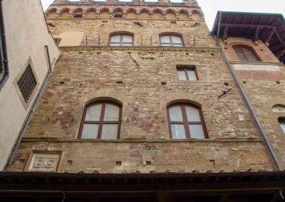 Die Kirche Orsanmichele in Florenz 22 palazzo dell arte della lana florenz 8700