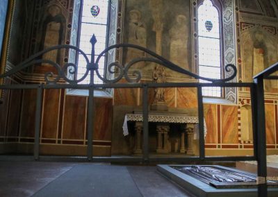 In der Basilika Santa Maria Novella in Florenz 65 rucellai-kapelle basilika santa maria novella florenz 3234