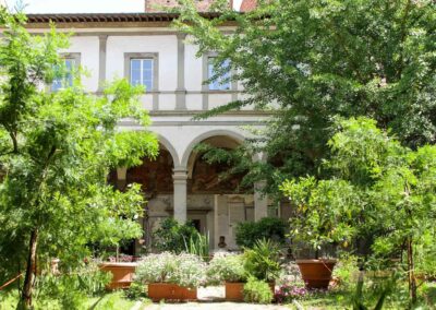garten im kreuzgang von santo spirito florenz 7616