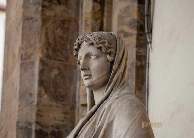 Die Loggia dei Lanzi auf der Piazza della Signoria in Florenz 30 sabine loggia dei lanzi florenz 0051