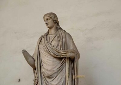Die Loggia dei Lanzi auf der Piazza della Signoria in Florenz 31 sabine loggia dei lanzi florenz 8928