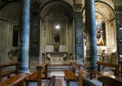 seitenaltaere kirche santi apostoli florenz 9135