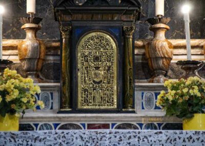 In der Basilika Santa Trinita in Florenz 43 seitenkapelle im querschiff santa trinita florenz 9329