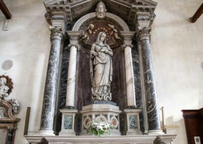 In der Kirche Madonna dell' Orto in Venedig 37 kirche madonna dell orto in venedig 9936