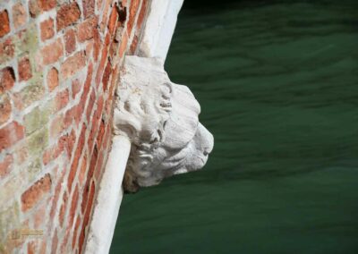 ponte delle guglie am canale cannaregio in venedig 3260