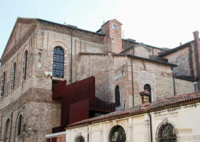 Vom Fondamente Nove zur Kirche Madonna dell' Orto in Venedig 28 scuola grande della misericordia venedig 9845