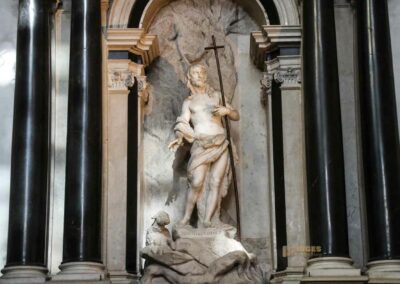 seitenkapellen scalzikirche venedig 3879
